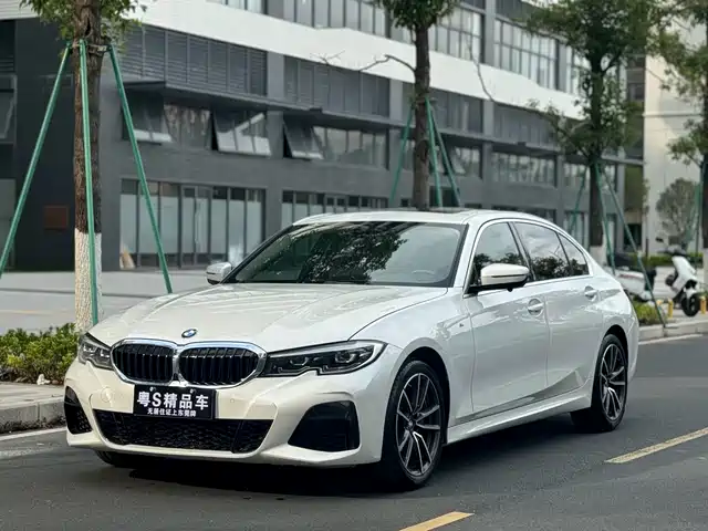 BMW 3-Series 2022 325 Li x Drive M — фото 1