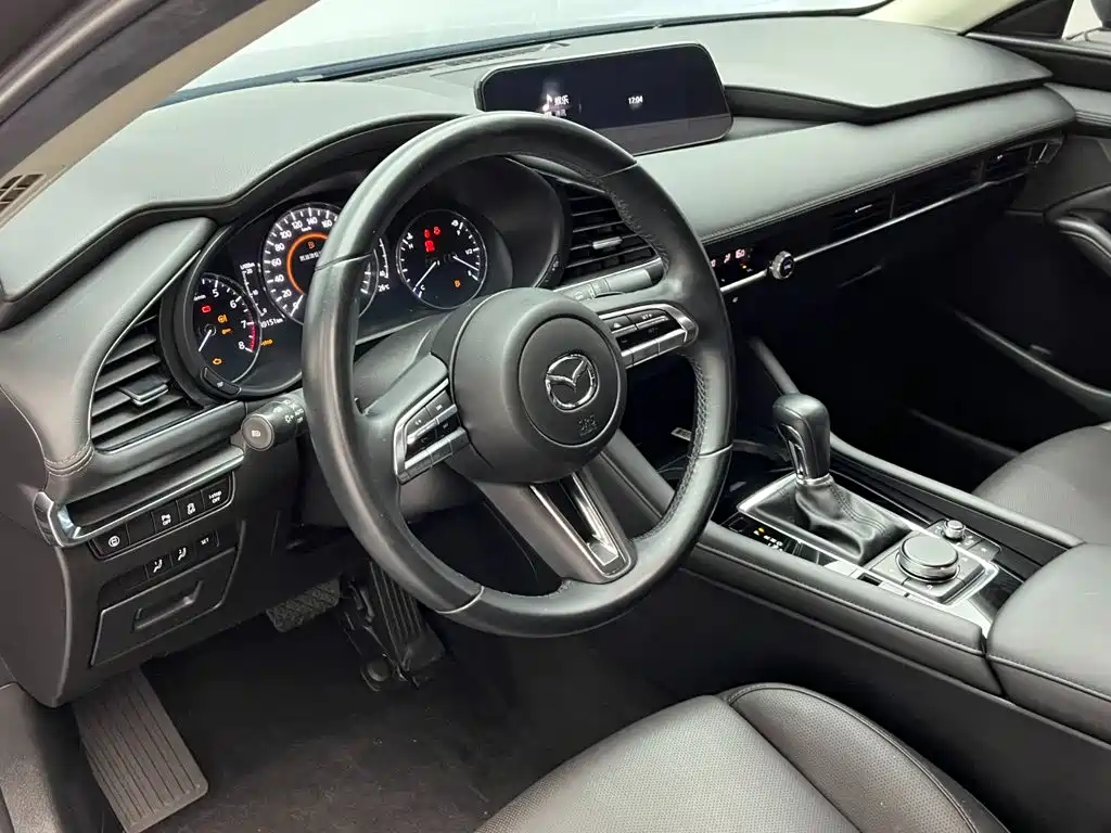 Mazda 3 Axela — миниатюра 13