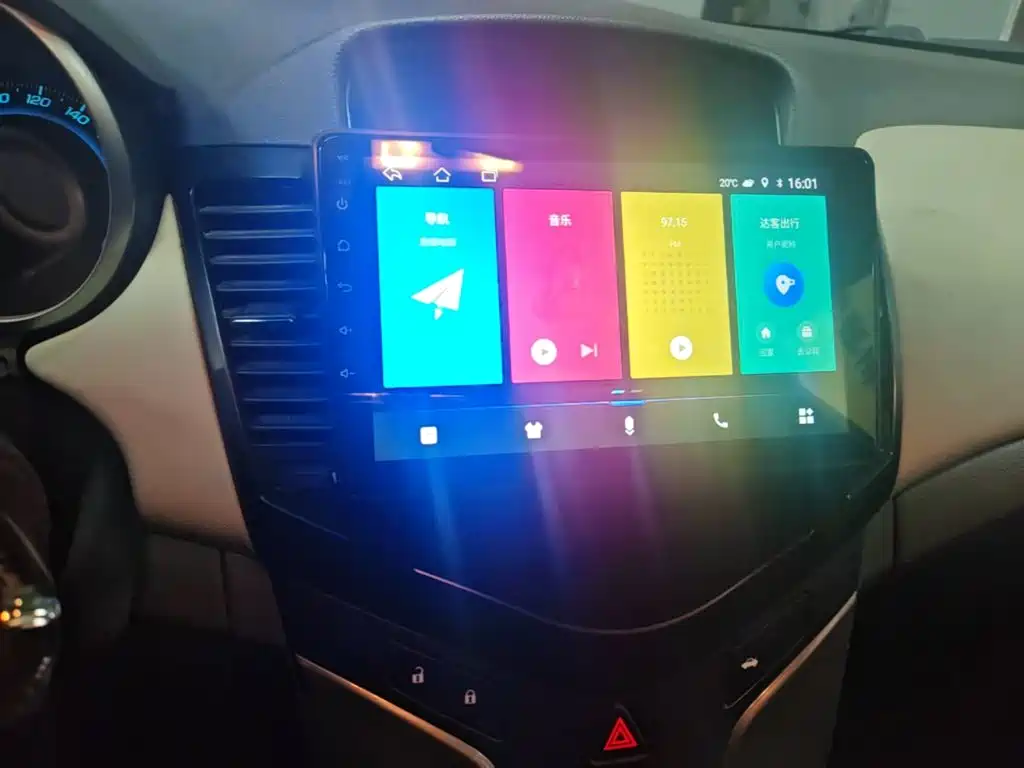 Chevrolet Cruze — миниатюра 13