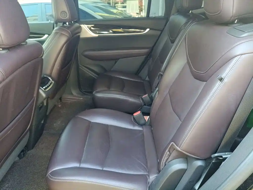 Cadillac XT6 — миниатюра 18