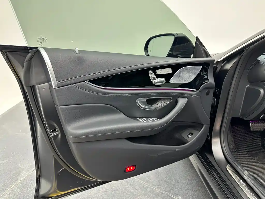 NIO ES8 — миниатюра 15