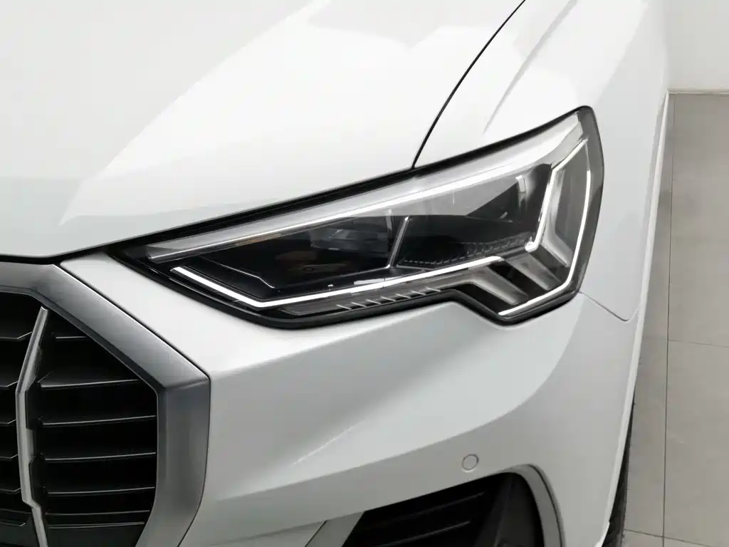 Audi Q3 — миниатюра 7