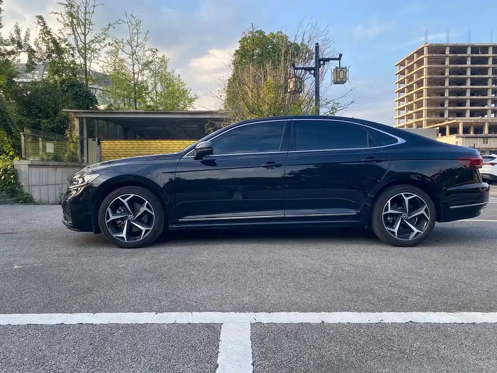 Volkswagen Passat — миниатюра 7