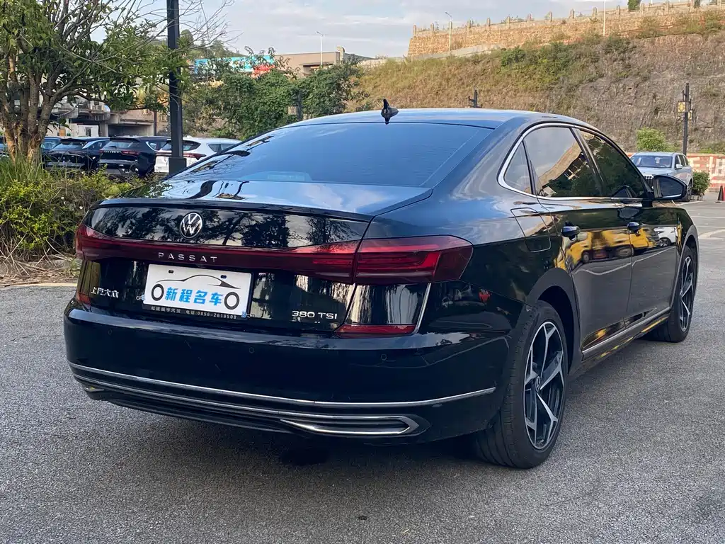 Volkswagen Passat — миниатюра 6