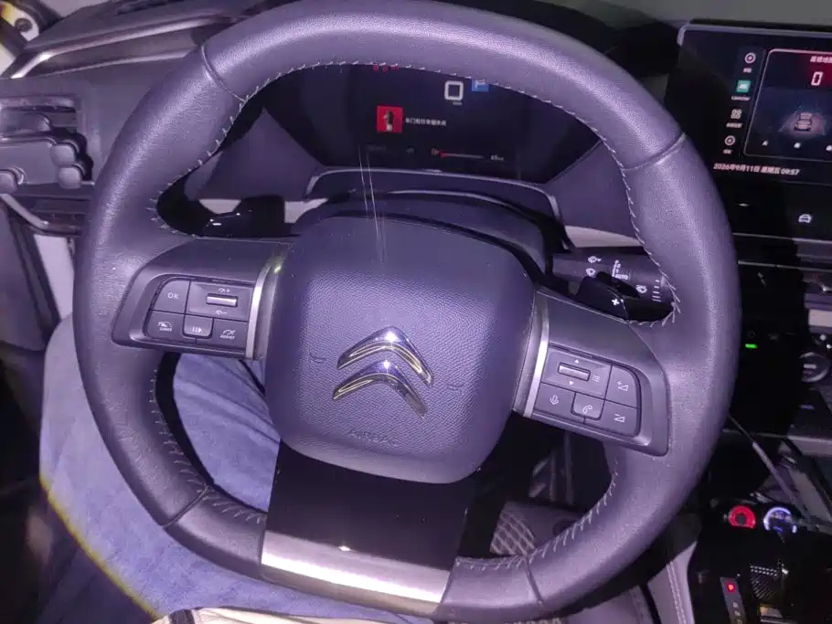 Citroen C5 X — миниатюра 15