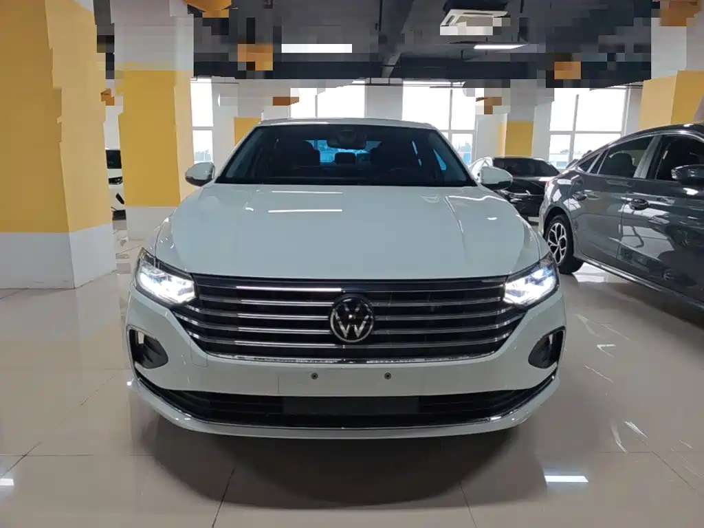 Volkswagen Lavida — миниатюра 3