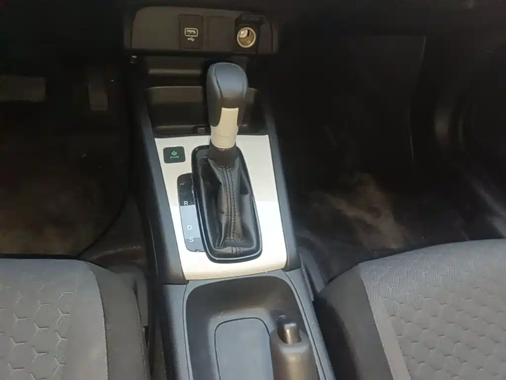 Honda Fit — миниатюра 14
