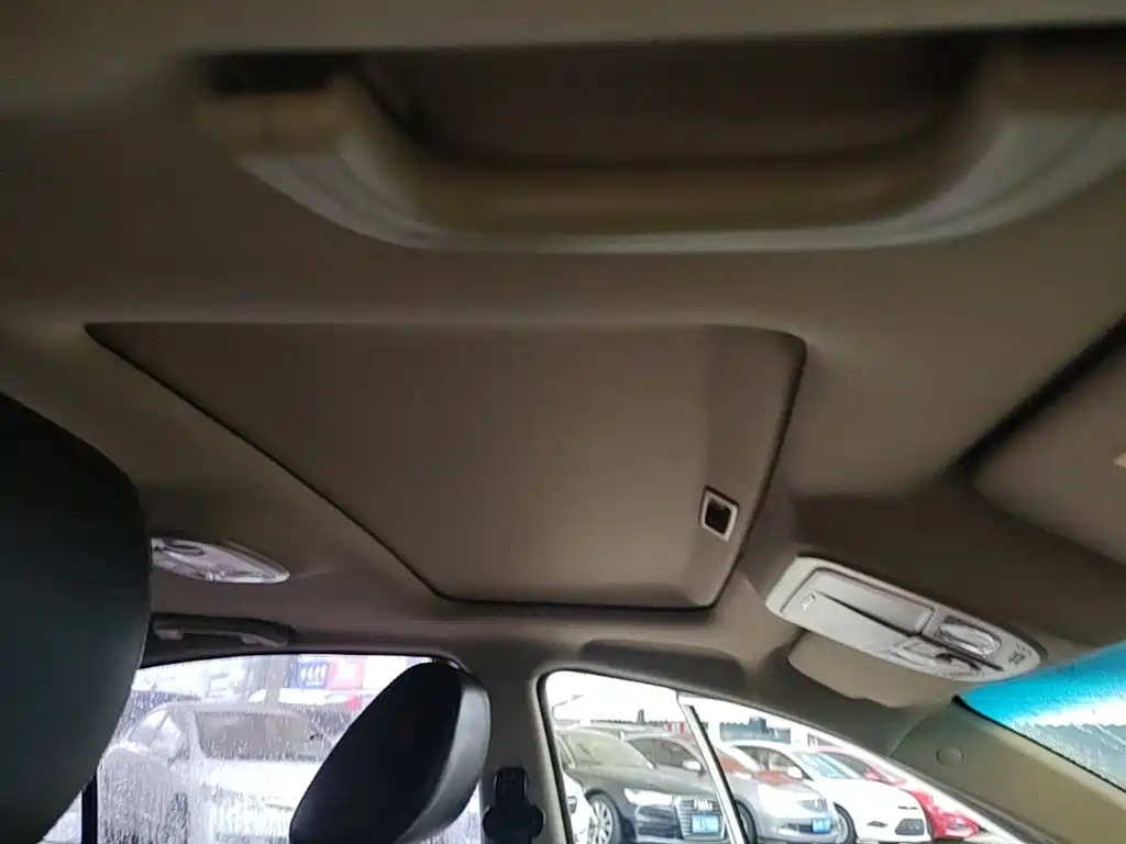 Geely Emgrand — миниатюра 18