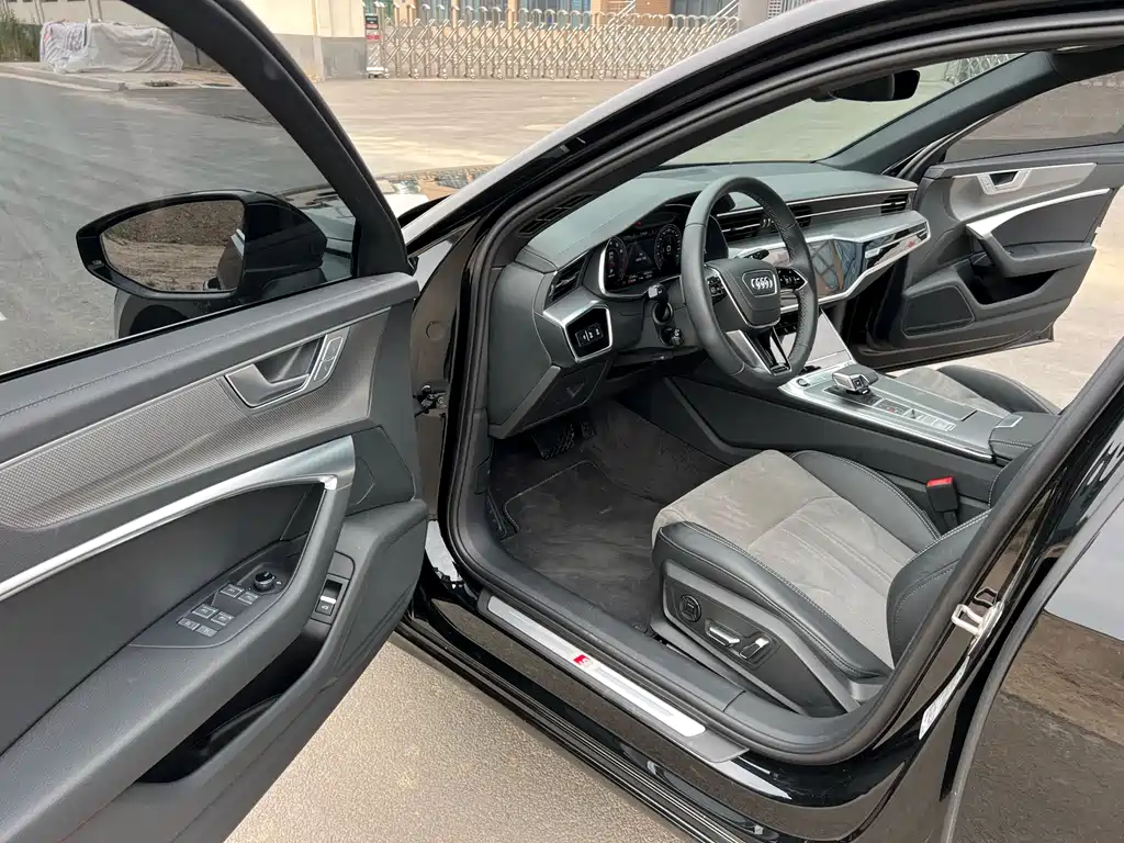Audi A6L 2023 45 TFSI