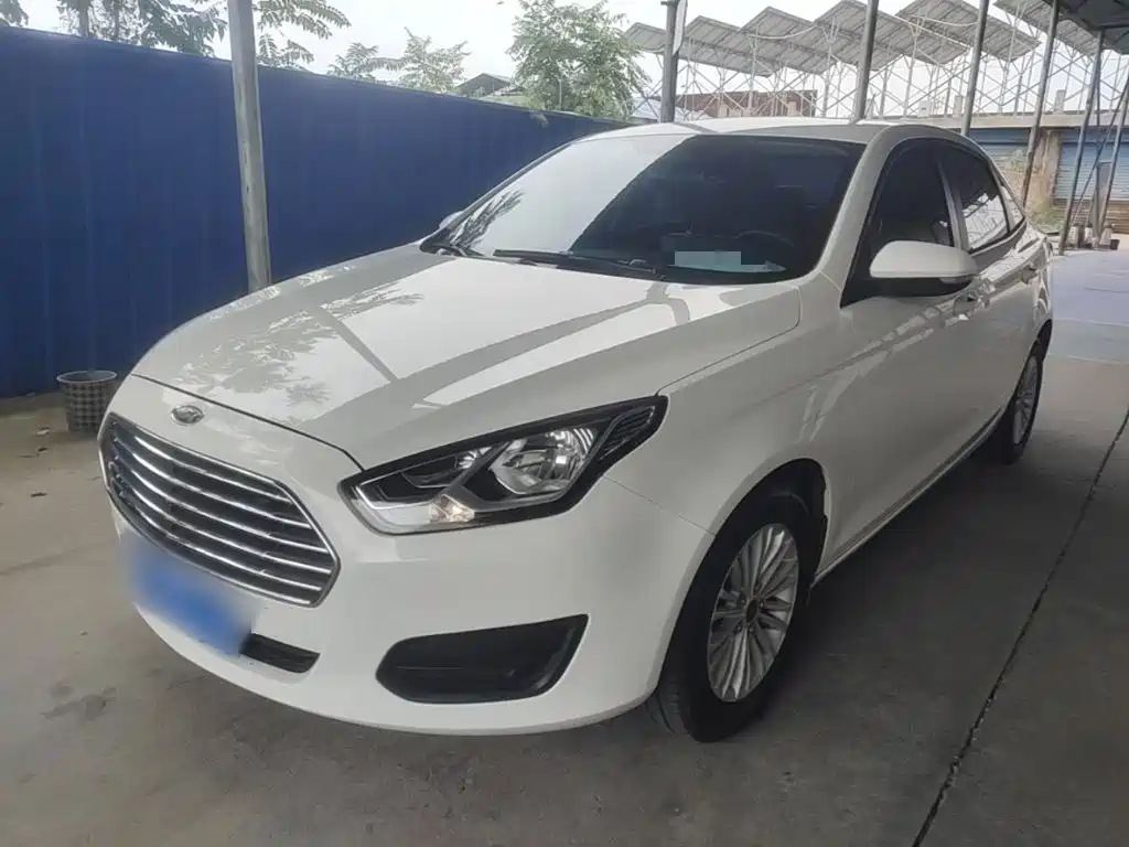 Ford Escort — миниатюра 2