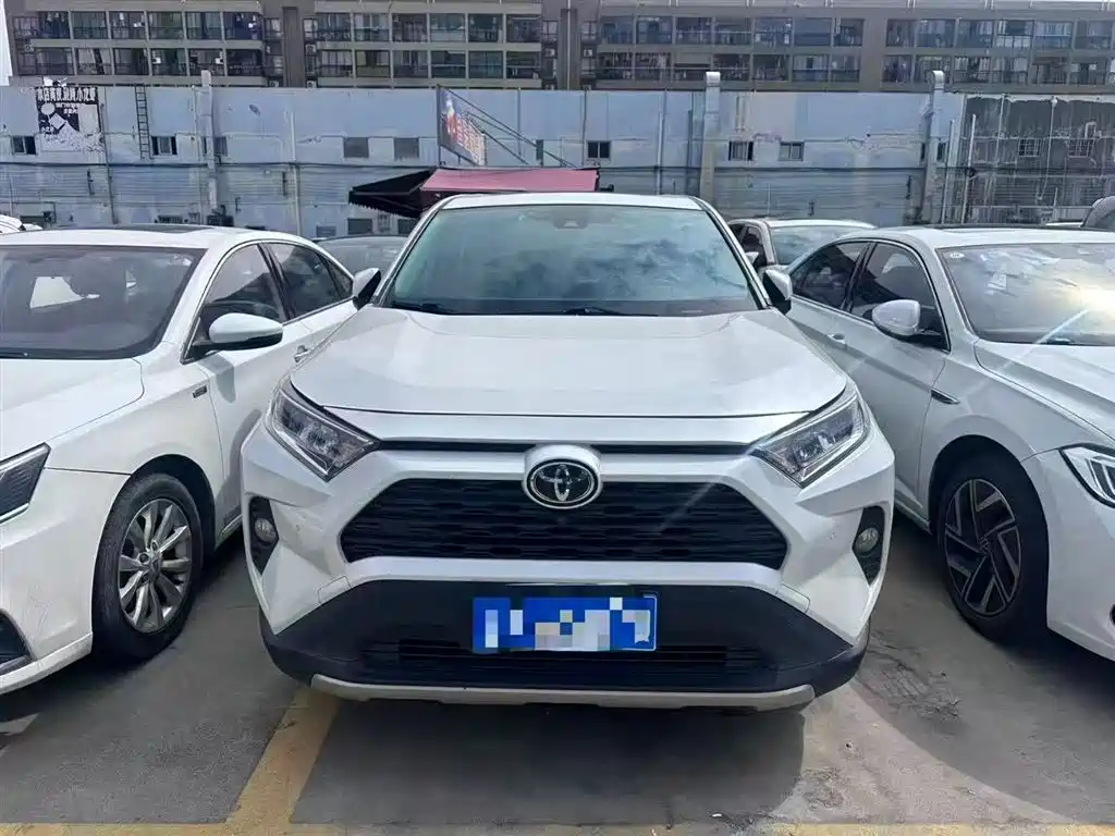 Toyota RAV4 2022 2.0L CVT