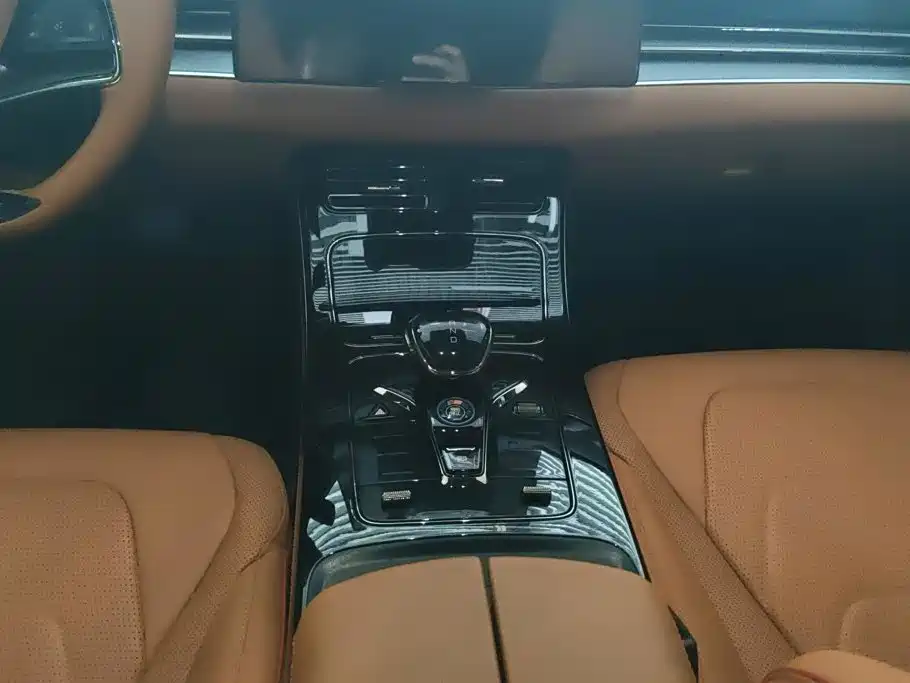 BYD Han — миниатюра 16