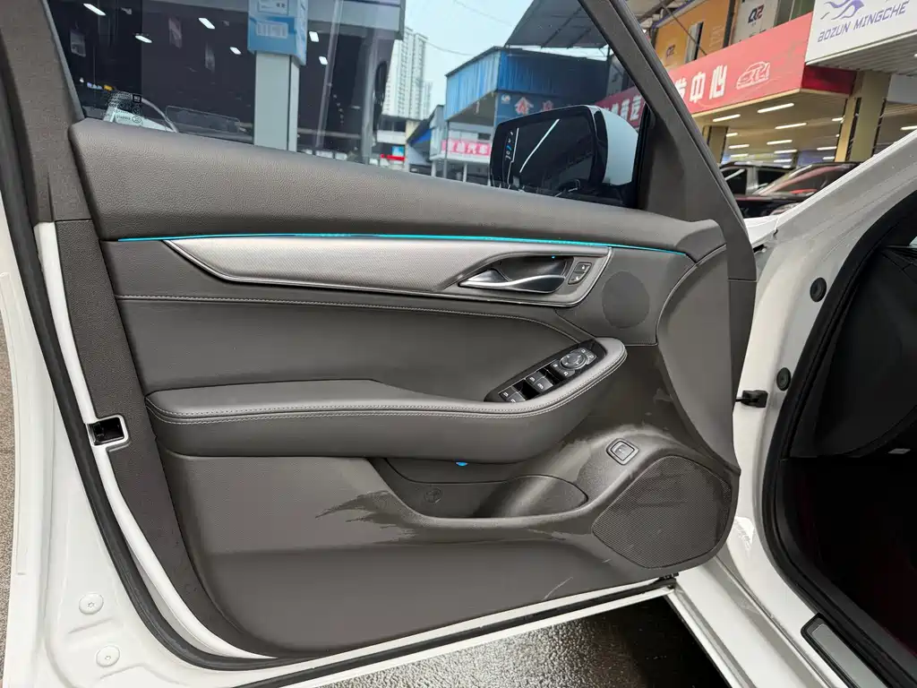Cadillac CT5 2022 28T Luxury （ Standard ）