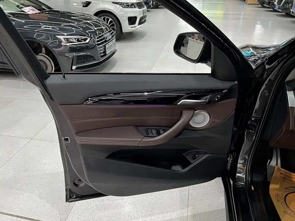 BMW X1 2021 sDrive25Li Lead