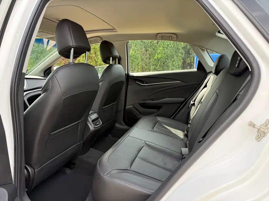 Buick Excelle — миниатюра 15