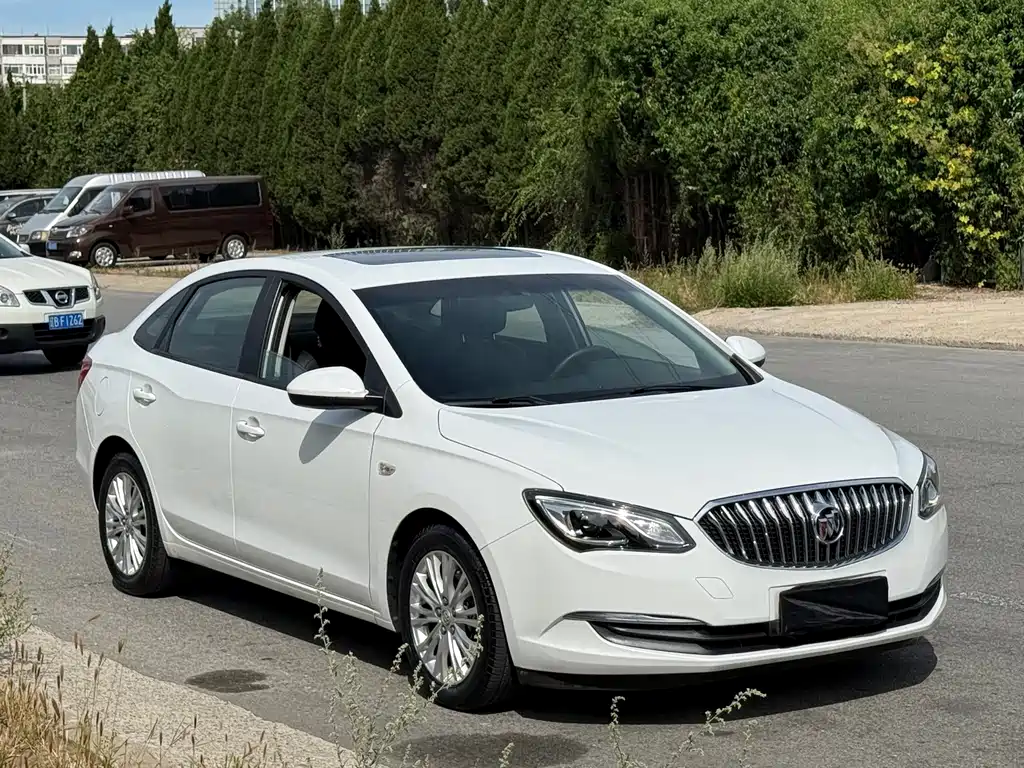 Buick Excelle — миниатюра 3