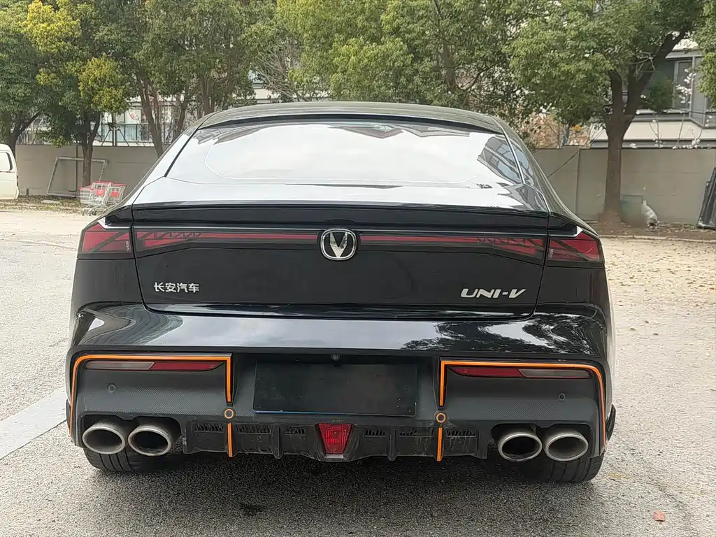 Changan UNI-V 2023 1.5T Sport