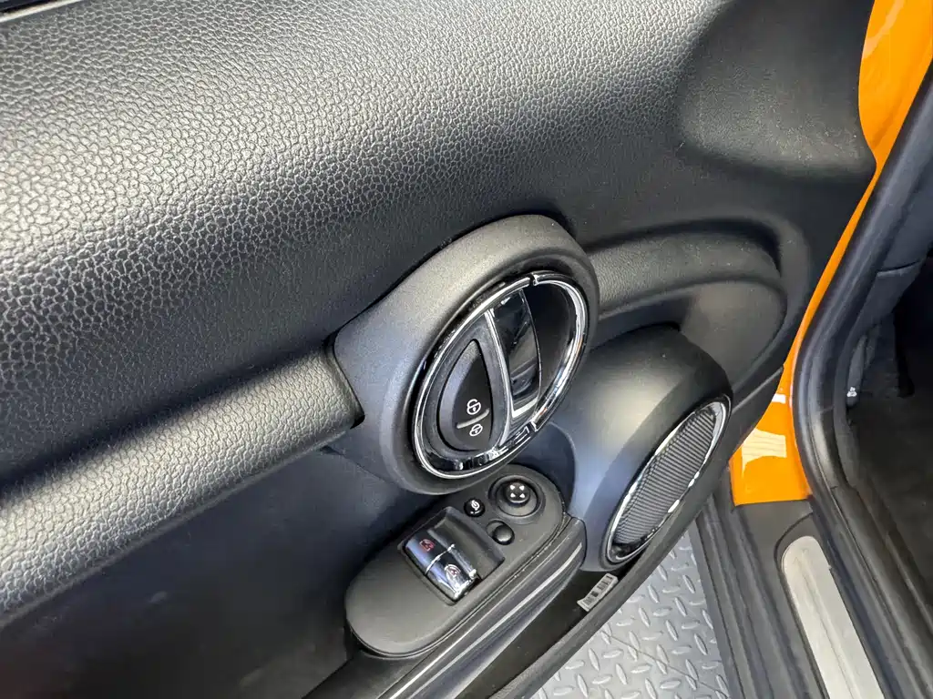MINI Mini — миниатюра 7