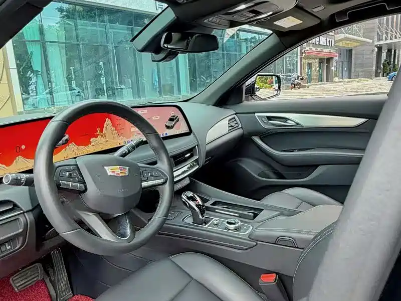 Cadillac CT5 — миниатюра 4
