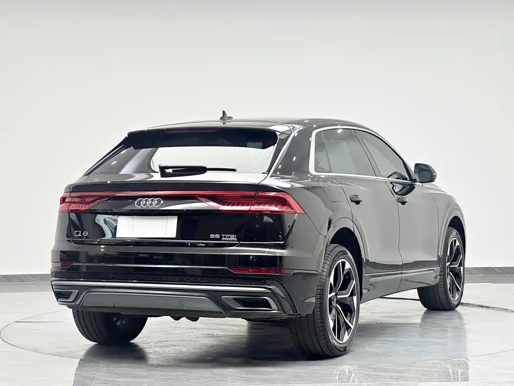 Audi Q8 — миниатюра 6