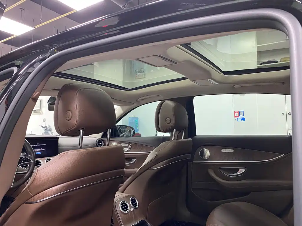 Mercedes-Benz E-Class E 2021 E 260 L 4MATIC