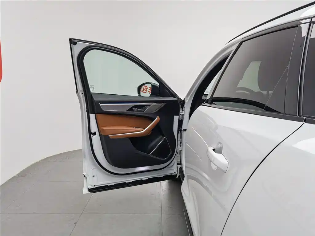 Jaguar F-Pace 2024 P250 R-Dynamic SE