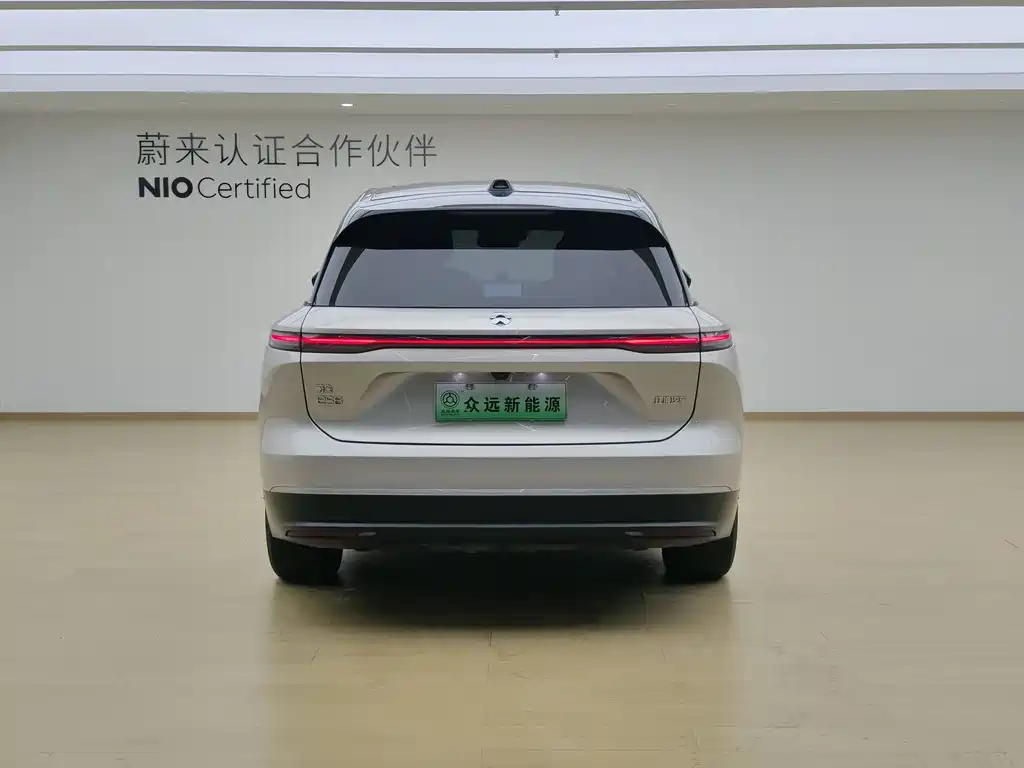NIO ES8 2023 75kWh