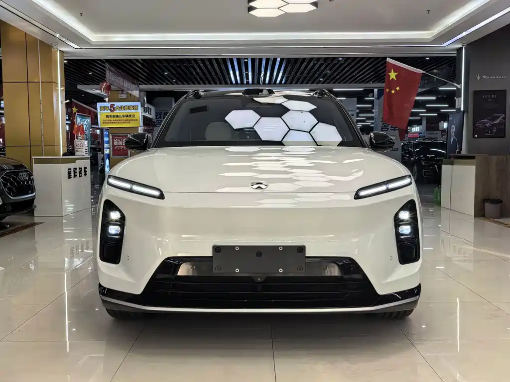 NIO ES6 — миниатюра 2