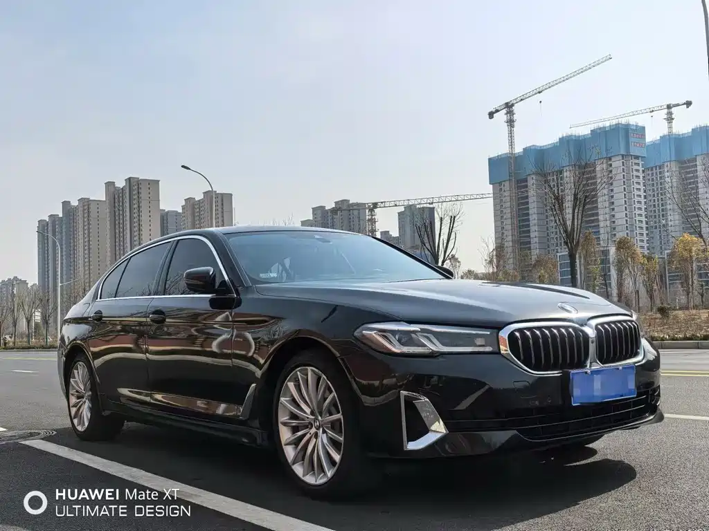 BMW 5 Series — миниатюра 3