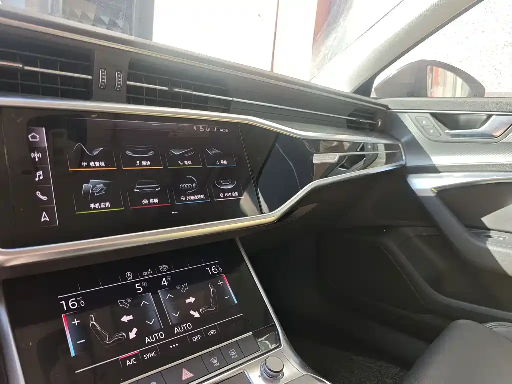 Audi A6L — миниатюра 11
