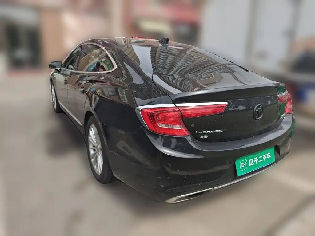 Buick LaCrosse — миниатюра 4