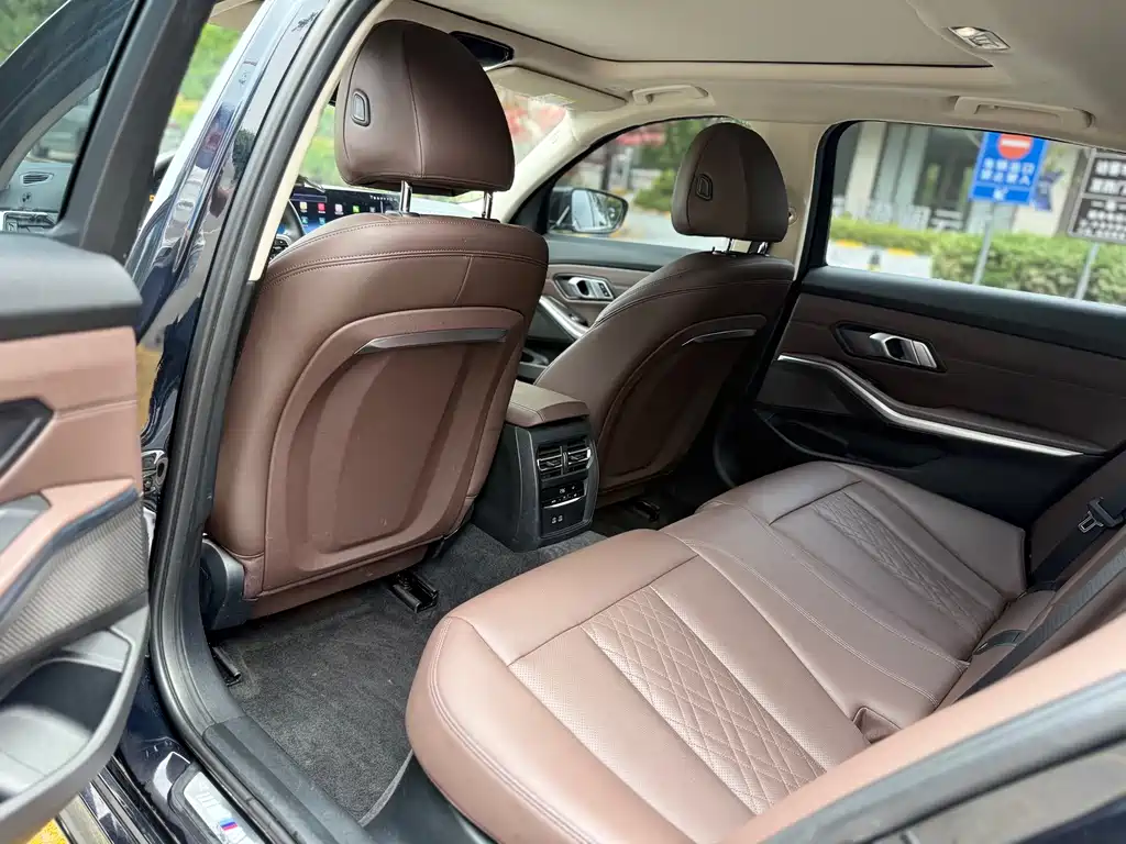 BMW 3 Series — миниатюра 9