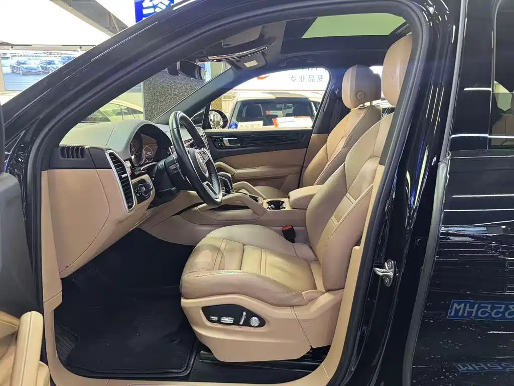 Porsche Cayenne 2019 Cayenne 3.0T