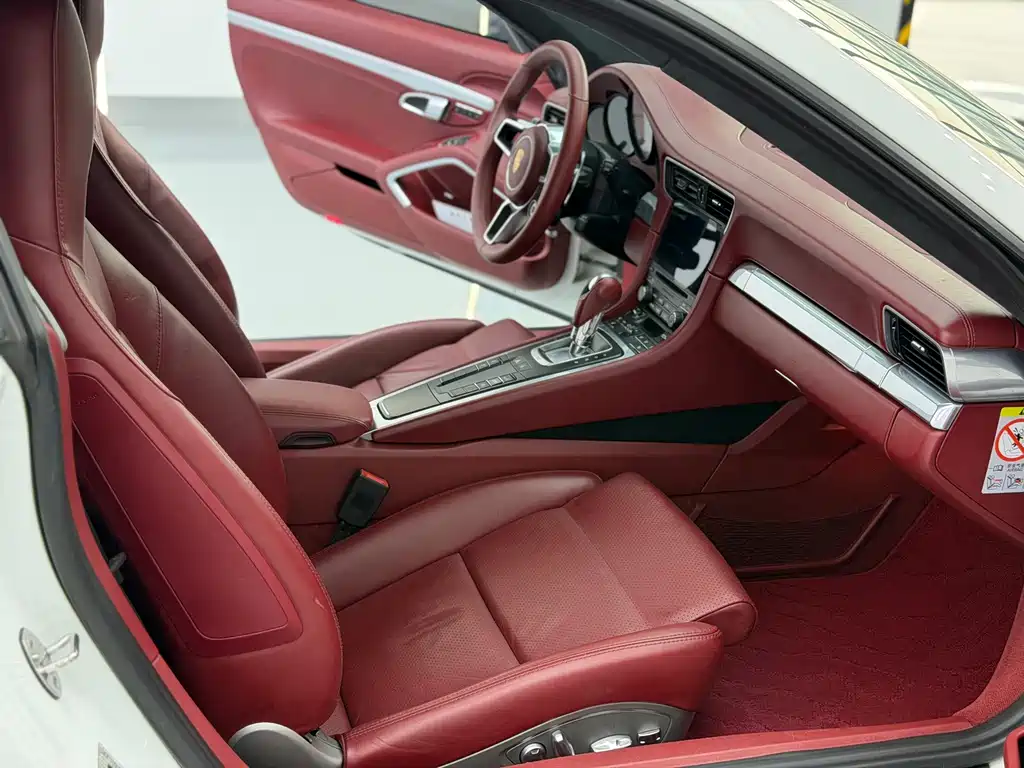 Porsche 911 — миниатюра 10