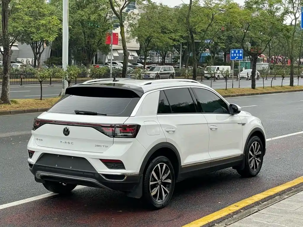 Volkswagen T-Roc — миниатюра 6