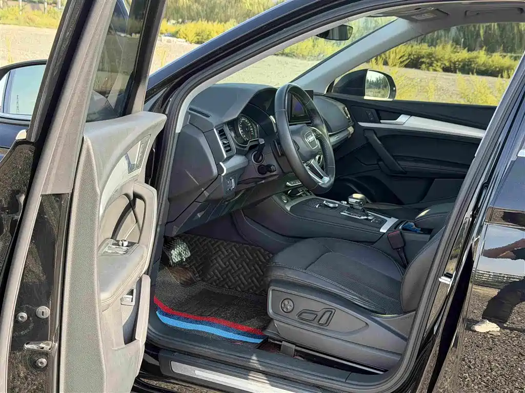 Audi Q5L — миниатюра 7