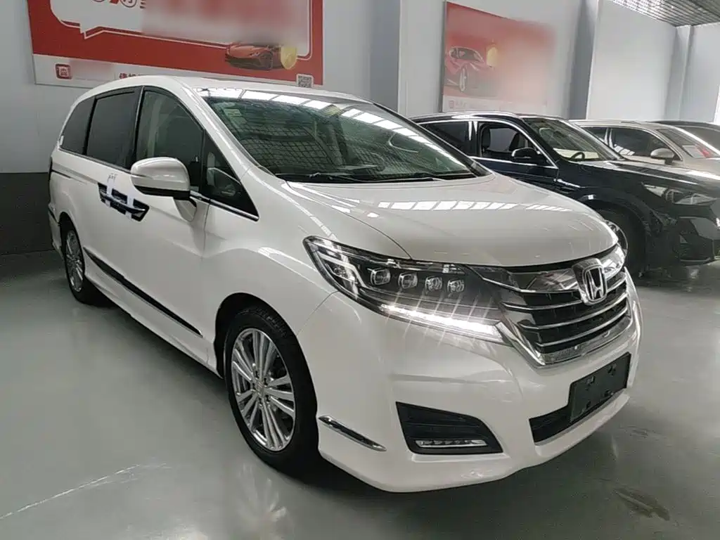 Honda Elysion — миниатюра 4