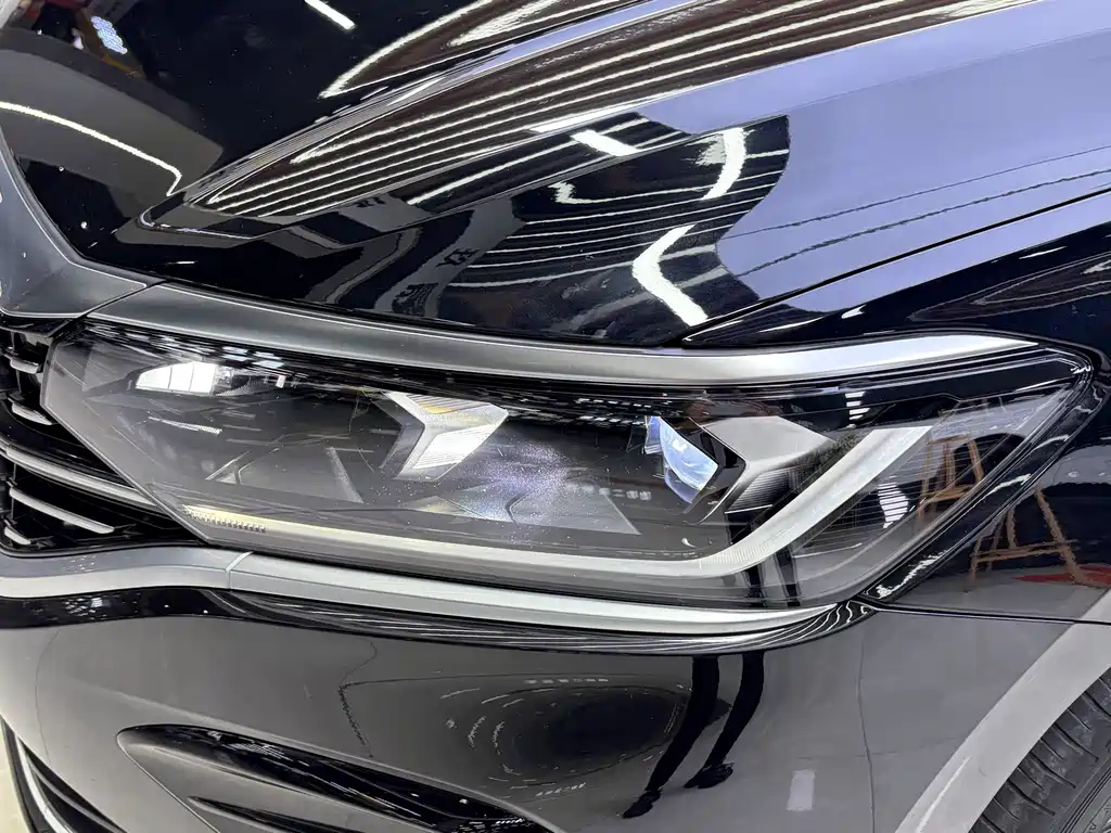 Volkswagen Passat — миниатюра 12