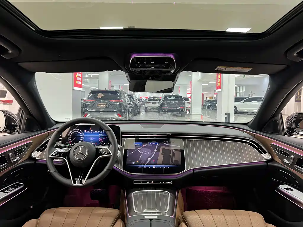 Mercedes-Benz E-Class E 2025 E 300 L Fashion