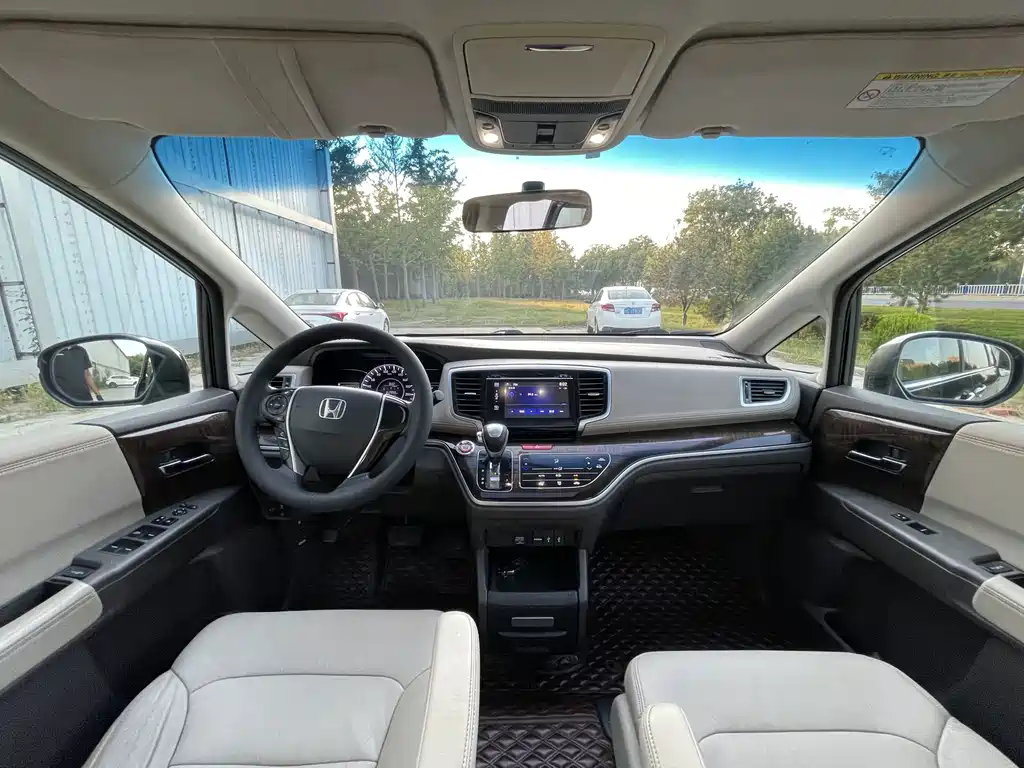 Honda Odyssey — миниатюра 7