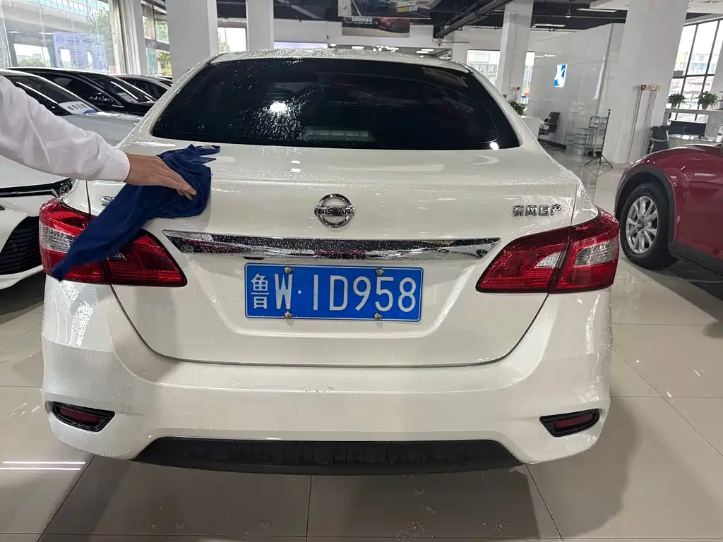 Nissan Sylphy — миниатюра 7