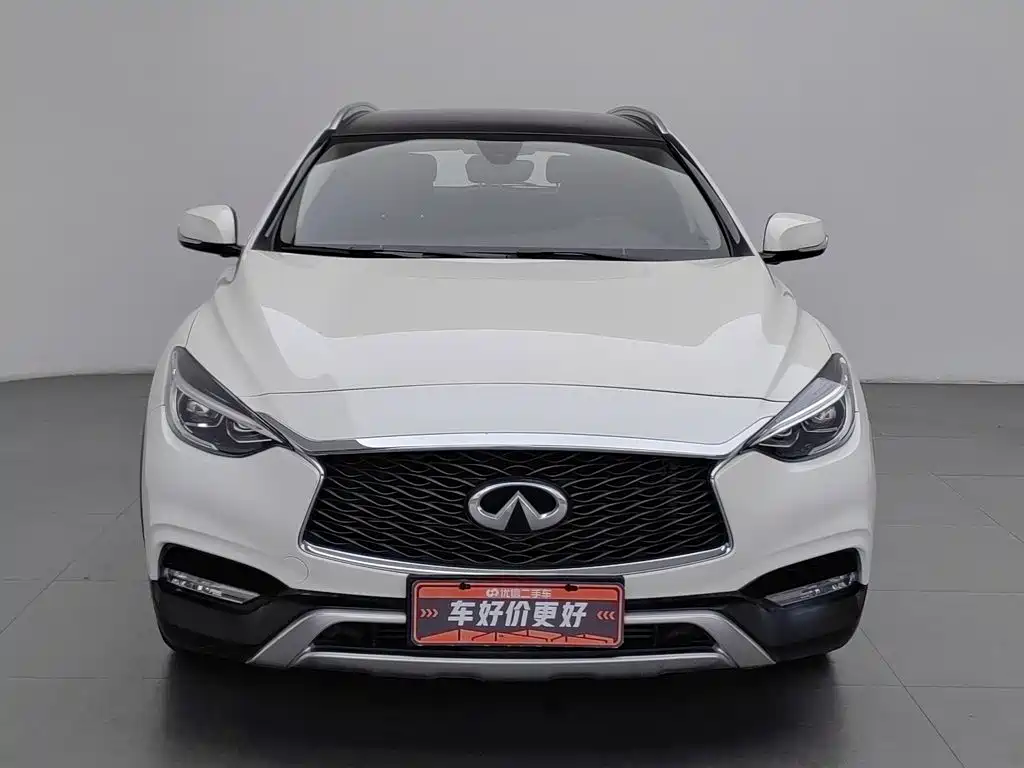 Infiniti QX30 — миниатюра 3