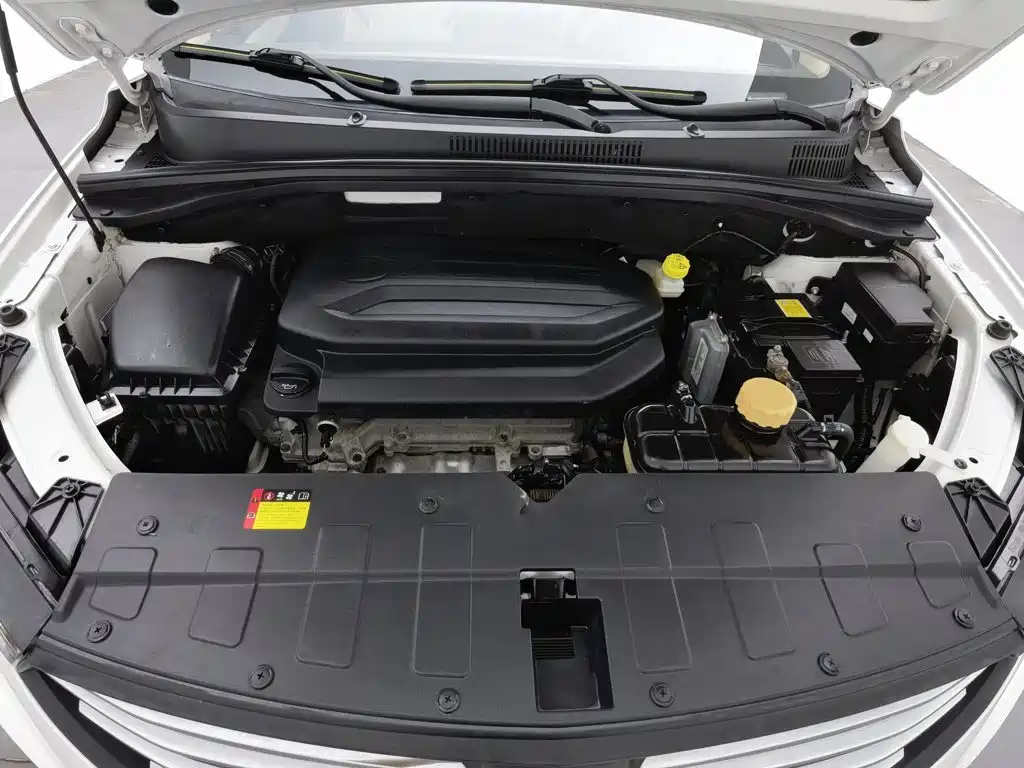 Baojun 360 — миниатюра 6