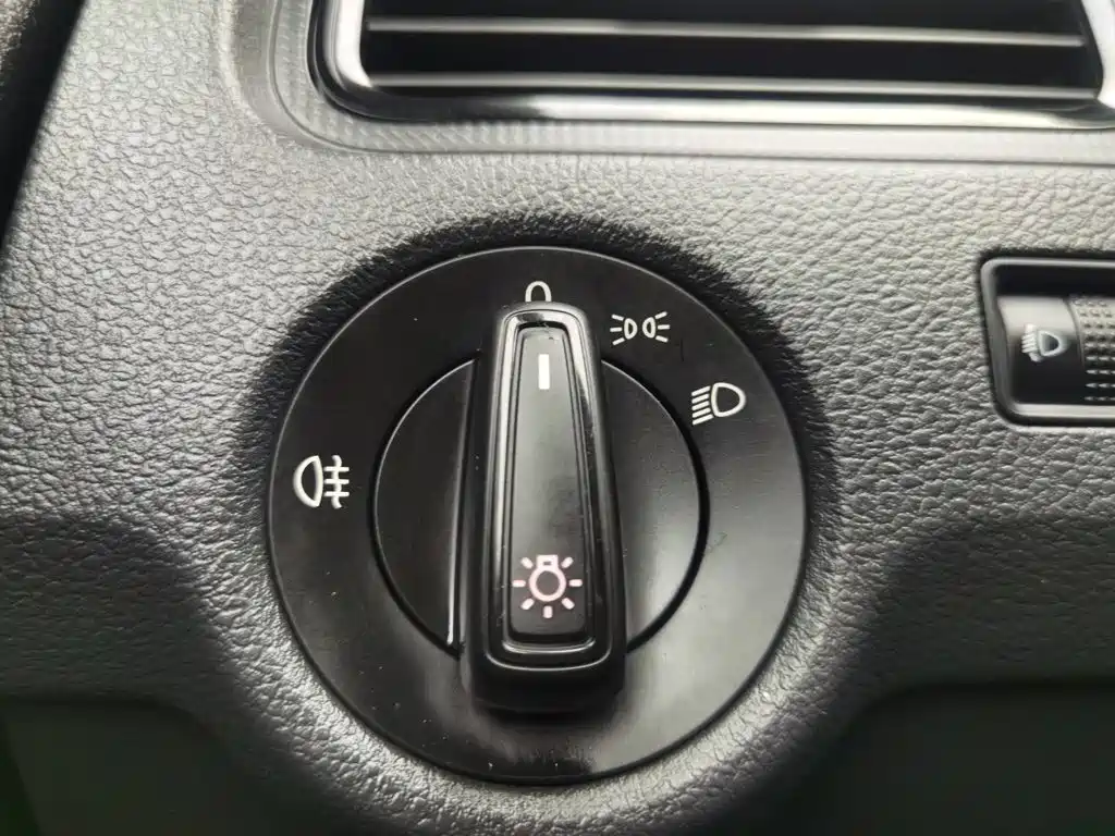 Volkswagen Santana — миниатюра 21