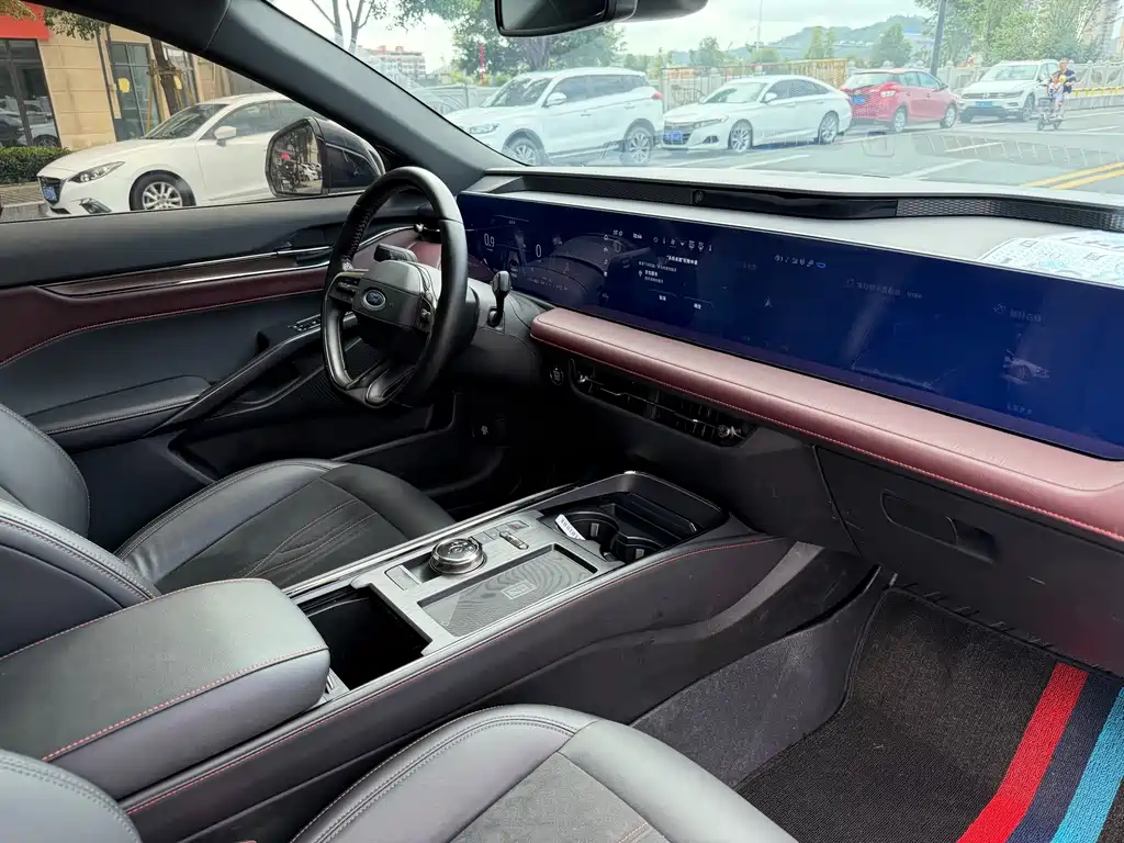 Ford Mondeo — миниатюра 12