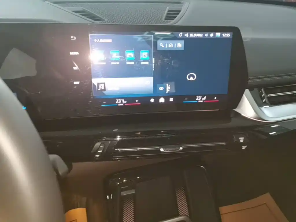 BMW X1 — миниатюра 13