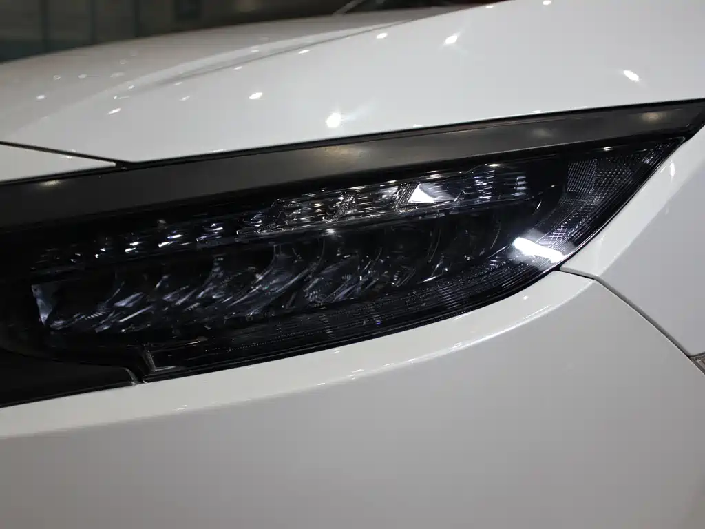 Honda Civic — миниатюра 6