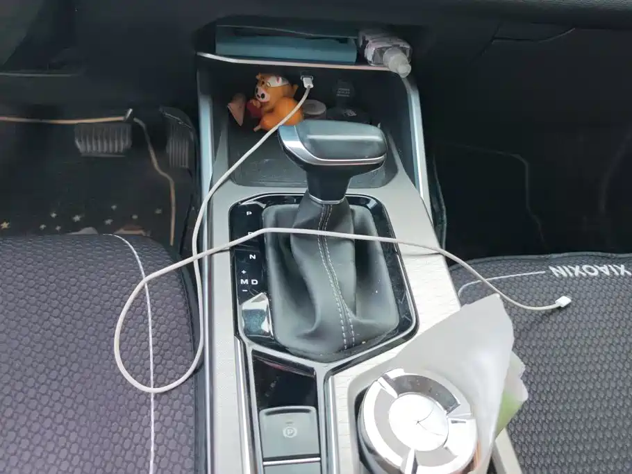 Geely Emgrand — миниатюра 16