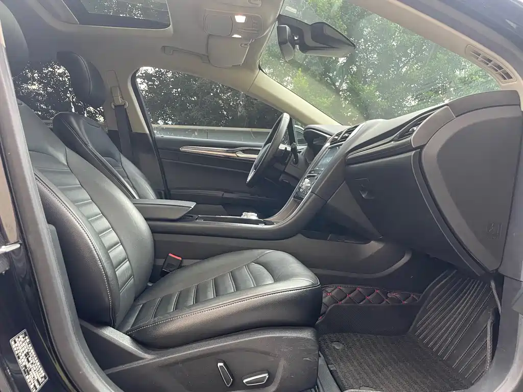 Ford Mondeo — миниатюра 15