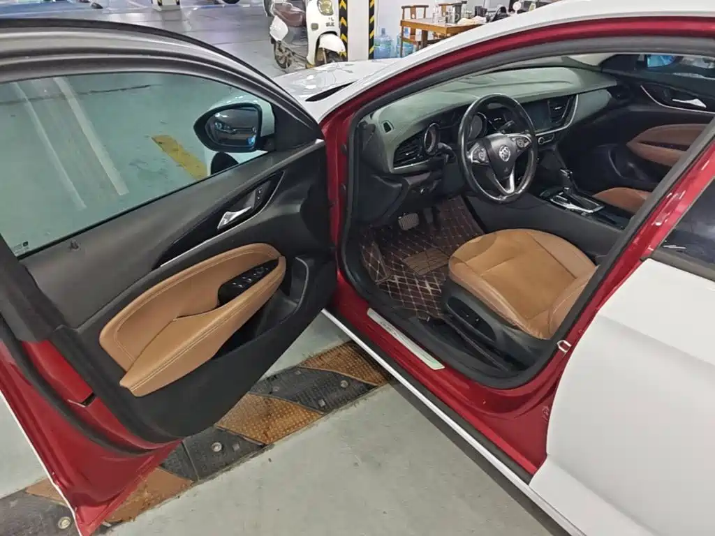 Buick Regal — миниатюра 16